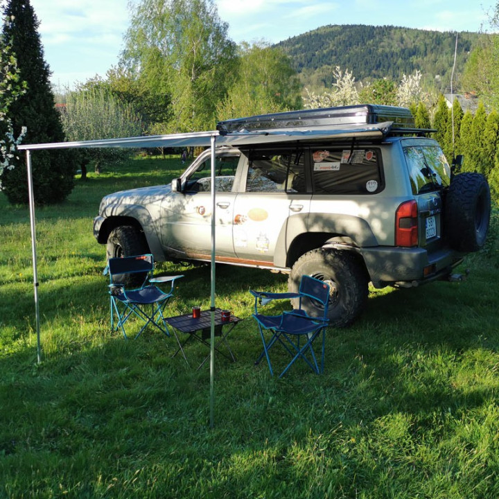 Zadaszenie Markiza - roleta przeciwsłoneczna do samochodu 2x2,5m