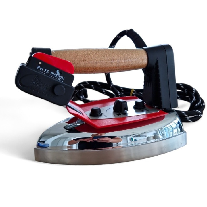 Żelazko elektryczno -parowe AX250 (uchwyt korkowy) waga 1,7kg , moc 800W, kpl