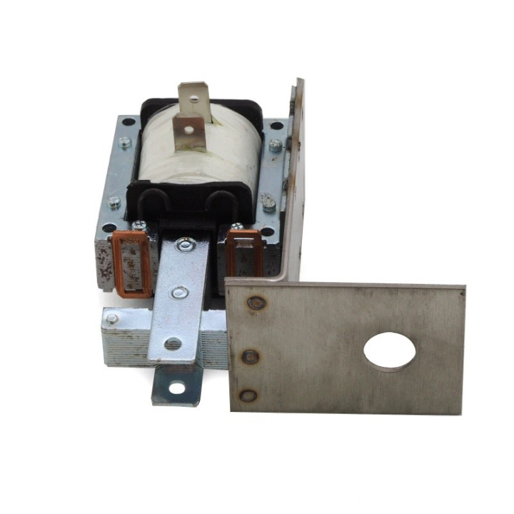 Elektromagnes LM70- 230V do manekinów